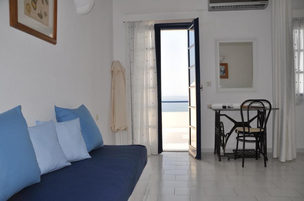 Big Blue Studios Myrtos Room photo